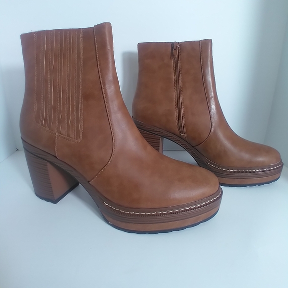 Steve Madden Sarcastic Brown Faux Leather Platform Ankle Boots Size-11 - Picture 3 of 8
